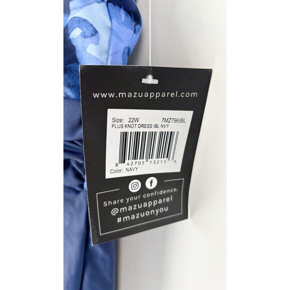 Mazu Apparel Womens Navy Iridescent Bloom Twist Knot One Piece Swimdress 22W NWT - Picture 10 of 12